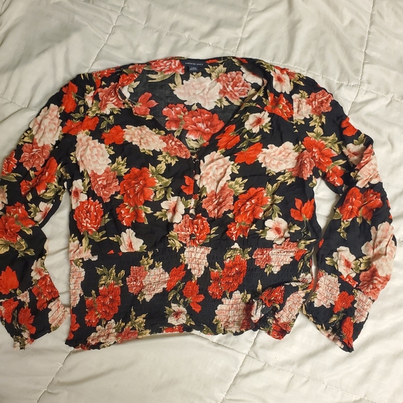 American Eagle cropped blouse top - Picture 2 of 3